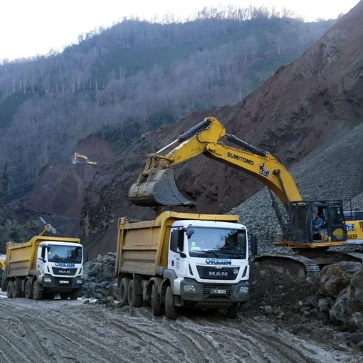 Kiralık İş Makinaları ile Saha İçi ve Saha Dışı Hafriyat Çözümleri
